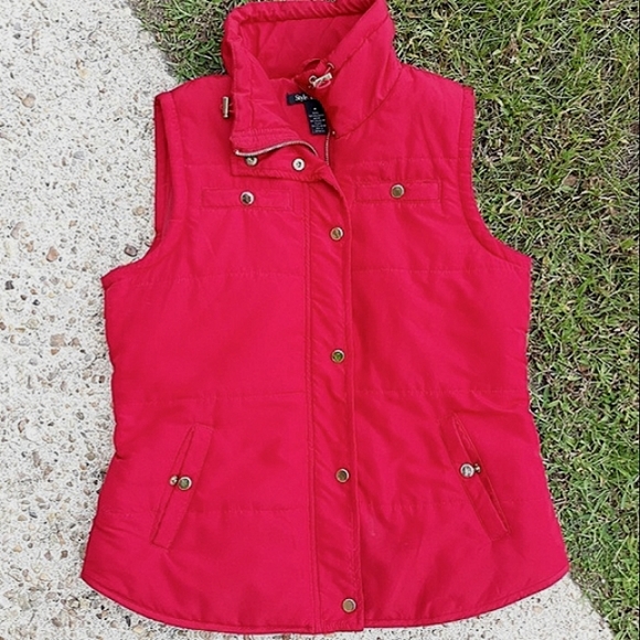 STYLE & CO Gleaming Buttons/Hardware Quilted Puffer Jacket Vest EUC - Picture 6 of 10